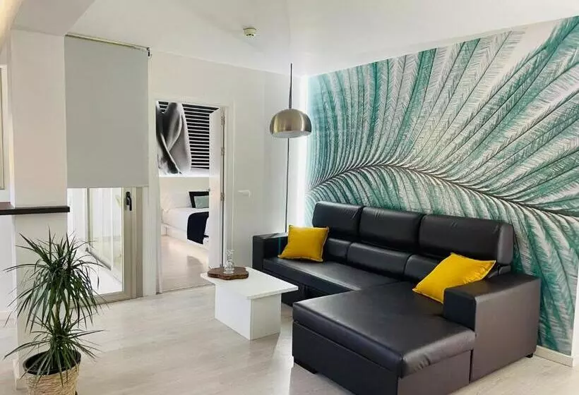 هتل Boutique Minister 4sup