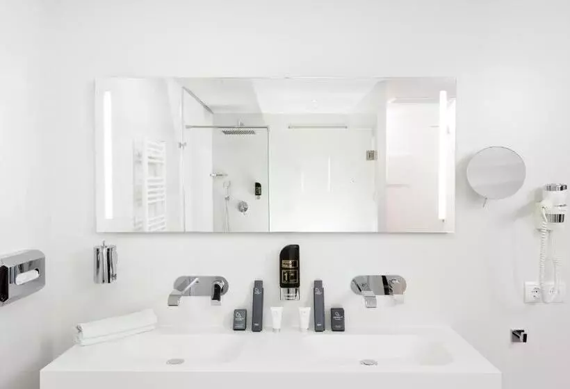 هتل Boutique Minister 4sup