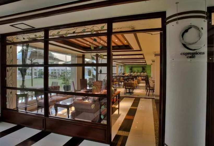 בית מלון כפרי Centro Puerto Princesa Near Airport