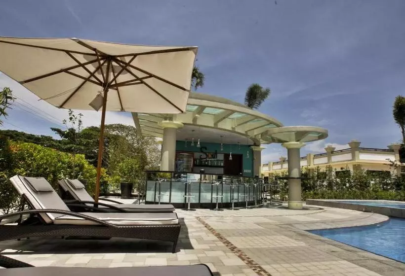 בית מלון כפרי Centro Puerto Princesa Near Airport