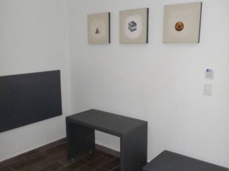 בית מלון כפרי Global Express