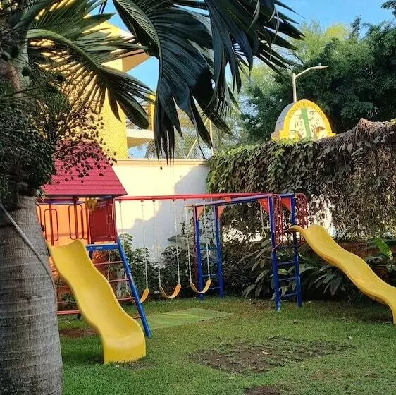 酒店 Playa Cristal