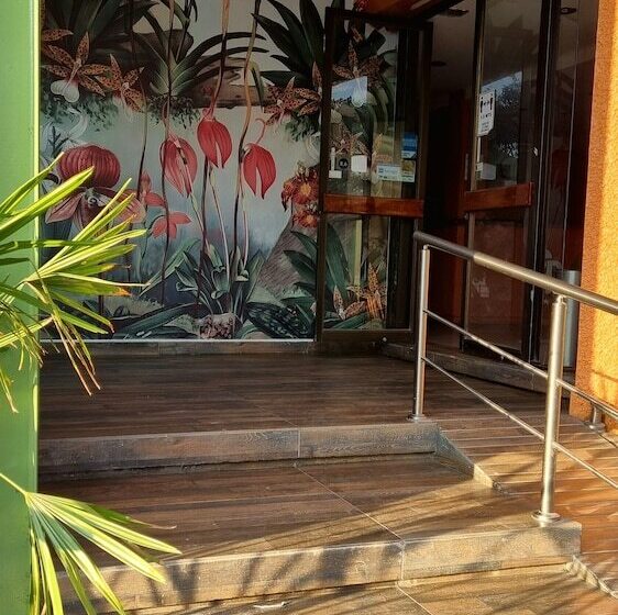 Szálloda Playa Cristal