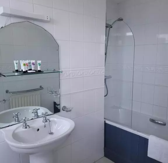 Hotel The Birdham At Bembridge