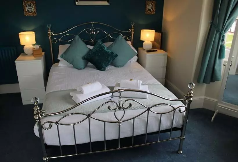 Hotel The Birdham At Bembridge