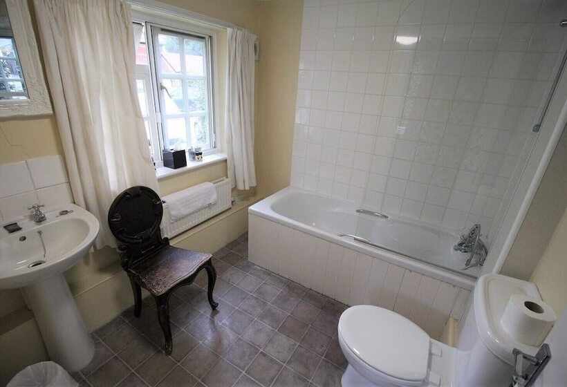 فندق The Carpenters Arms