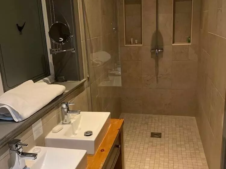 בית מלון כפרי The Gamebird