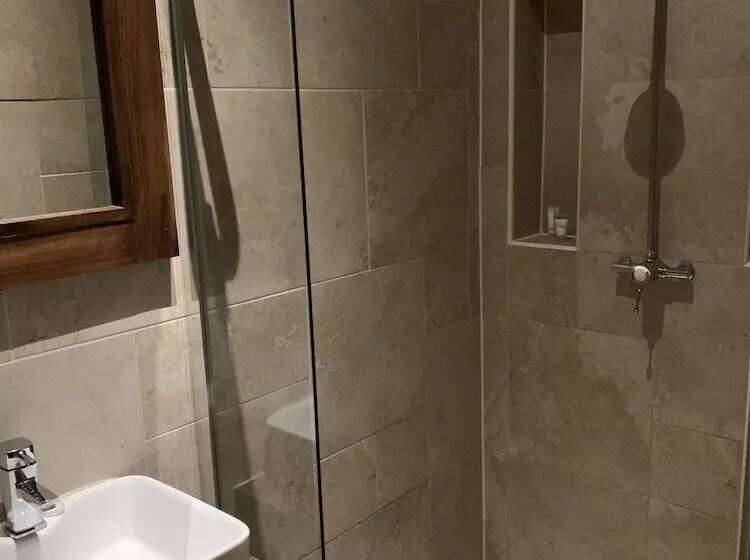 בית מלון כפרי The Gamebird