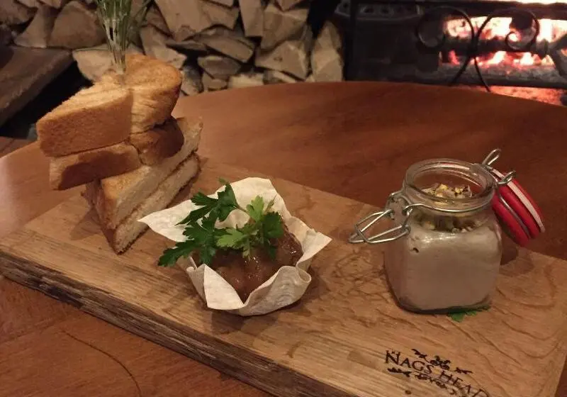 ホテル The Nags Head