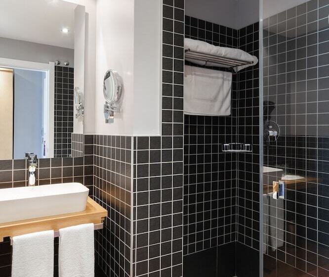 فندق Zenit El Coloquio