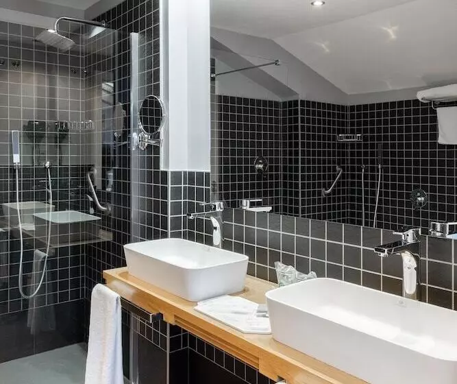 فندق Zenit El Coloquio