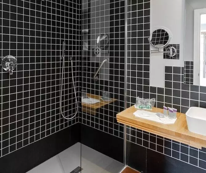 فندق Zenit El Coloquio