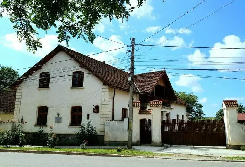 Aamiaismajoitus (B&B) Enikő Vendégház