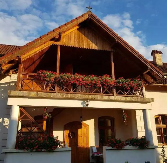 Aamiaismajoitus (B&B) Enikő Vendégház