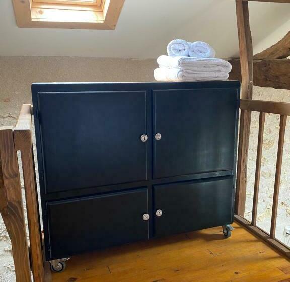 Отель Domaine De Villot