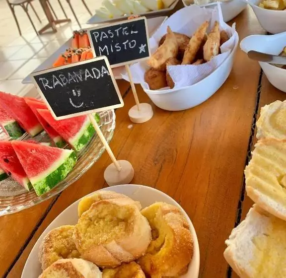 ホテル Pousada Villa Tamarindo