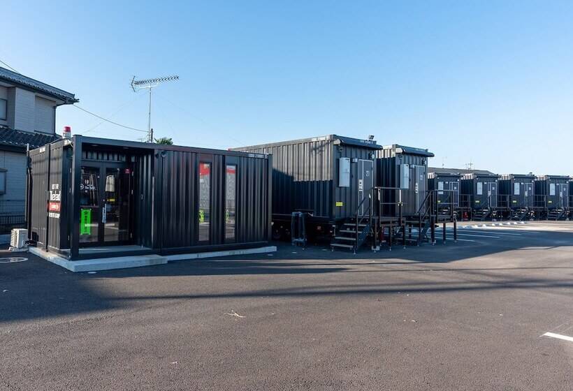 Hotell R9 The Yard Sakai