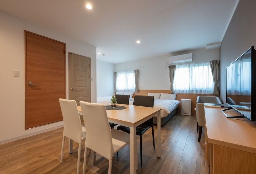 Hotell R9 The Yard Sakai