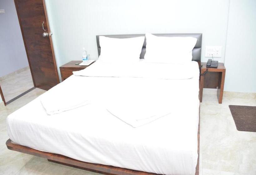 Hotel Shankar Residency, Akkalkot