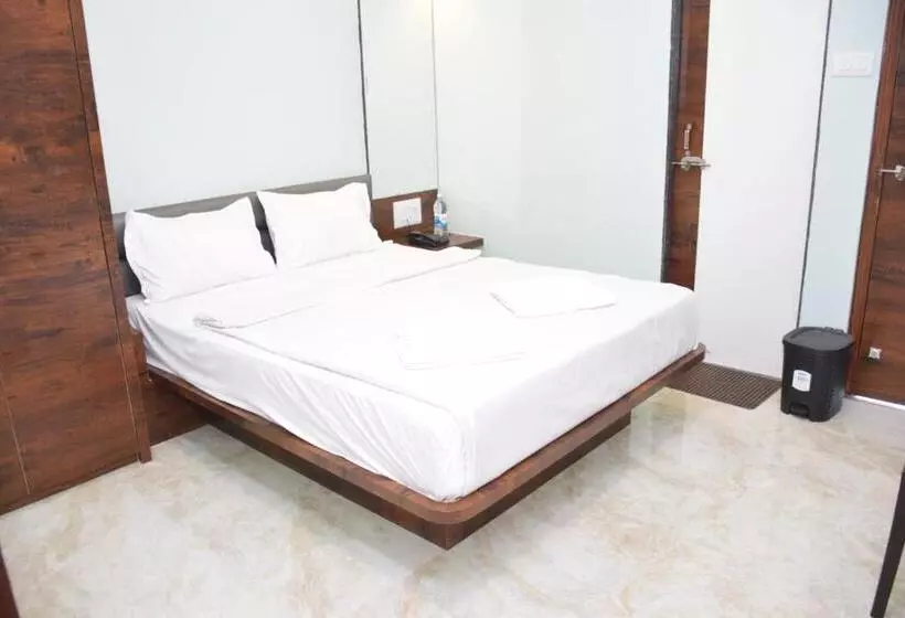 Hotelli Shankar Residency, Akkalkot