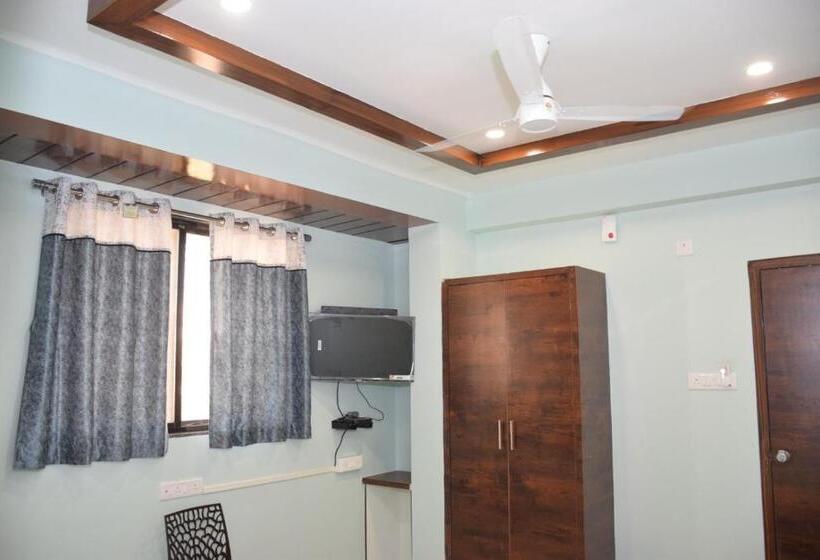 Hotel Shankar Residency, Akkalkot