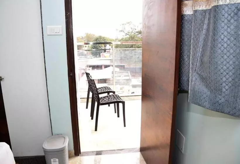 Hotelli Shankar Residency, Akkalkot