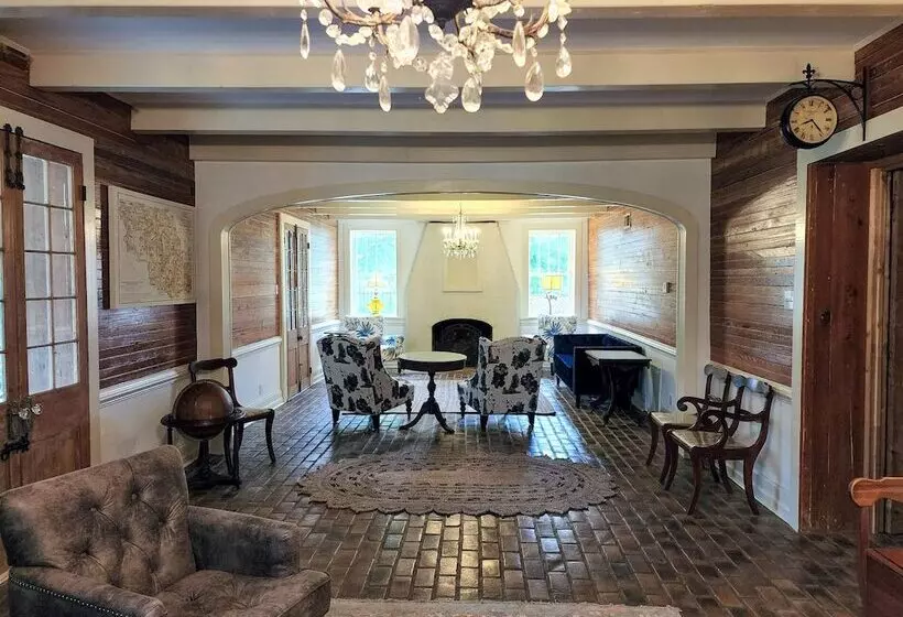 Marguerite Bed And Breakfast