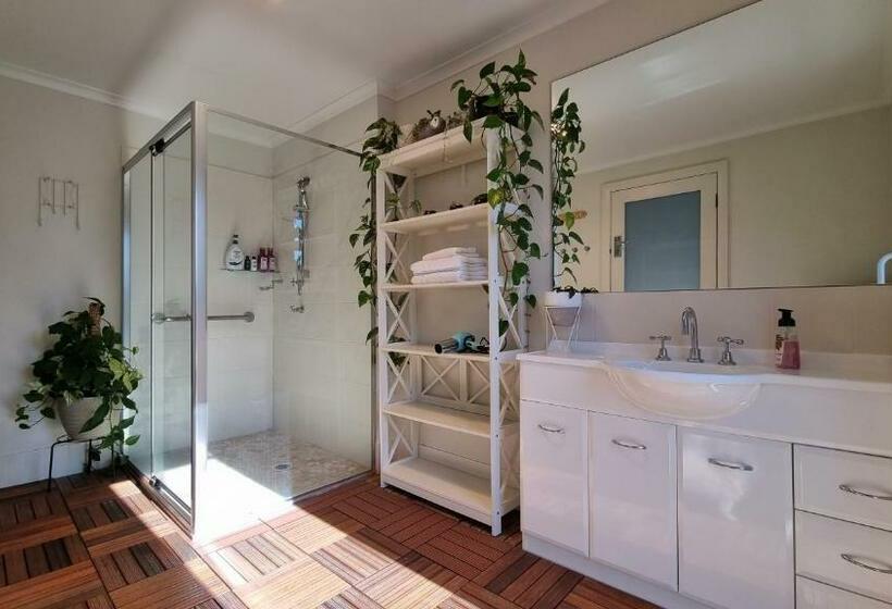 Pension Guest Suite In Duffy