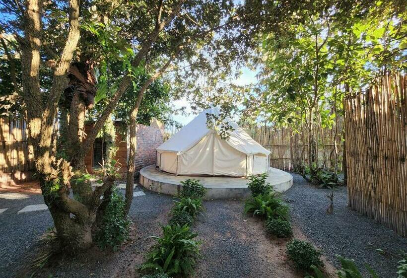 אתר נופש Phum Chas