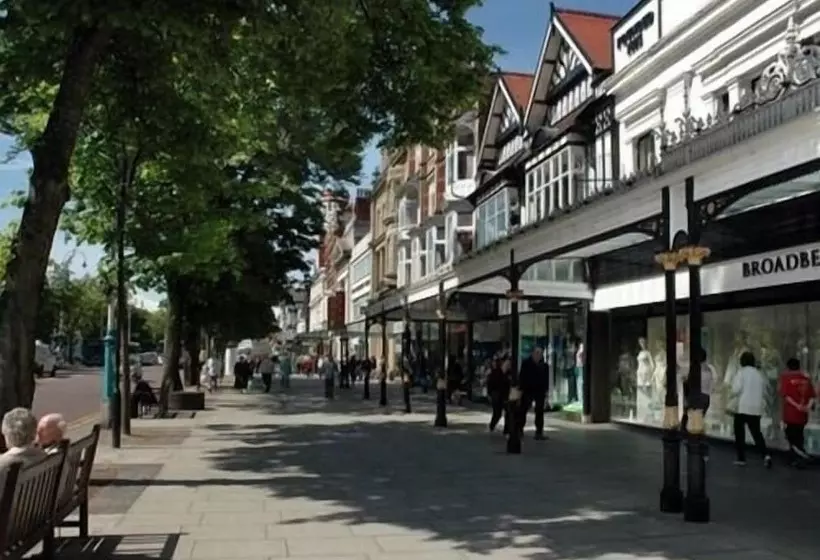 ベッドアンドブレックファースト The Leicester