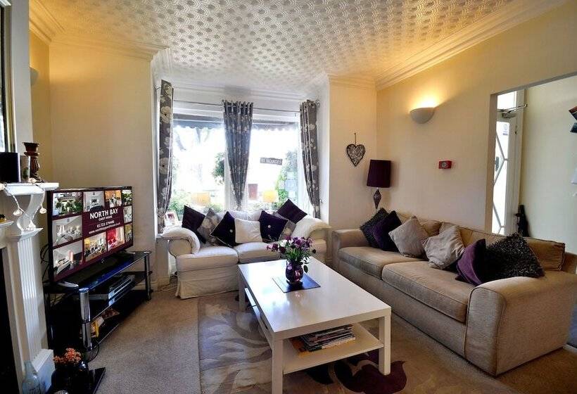 צימר North Bay Guest House