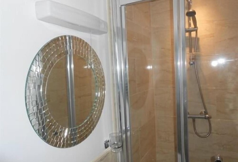 צימר North Bay Guest House