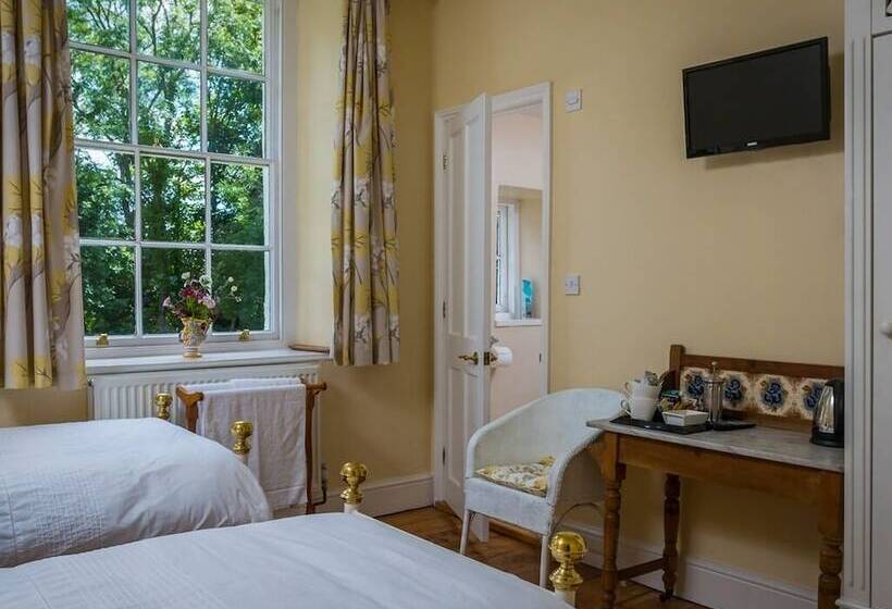 The Old Vicarage B&b