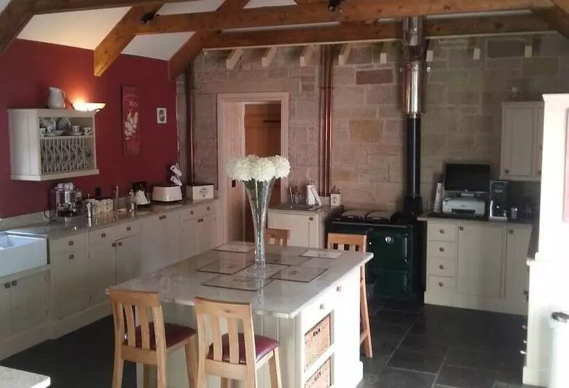 Station House Lanark Bed And Breakfast