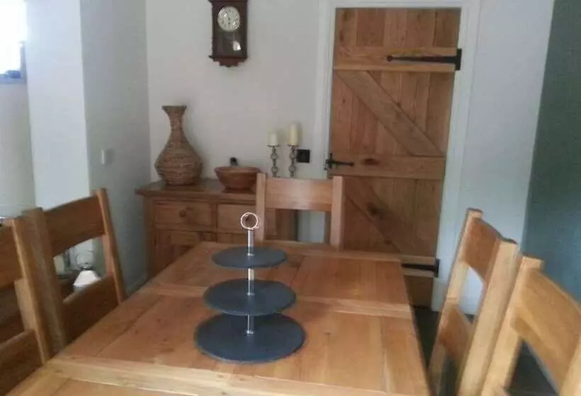 Station House Lanark Bed And Breakfast