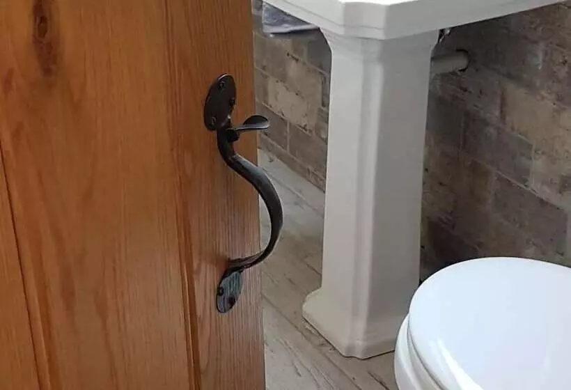 Station House Lanark Bed And Breakfast