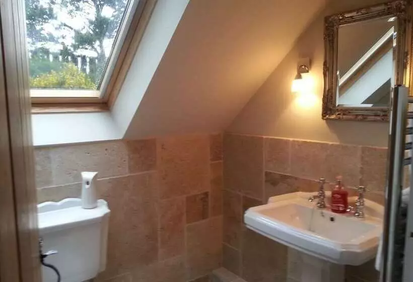 Station House Lanark Bed And Breakfast