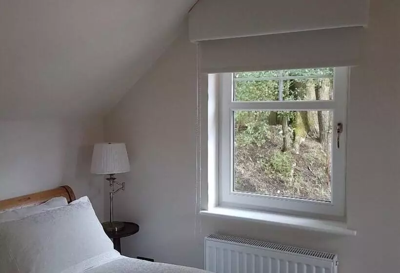 Station House Lanark Bed And Breakfast