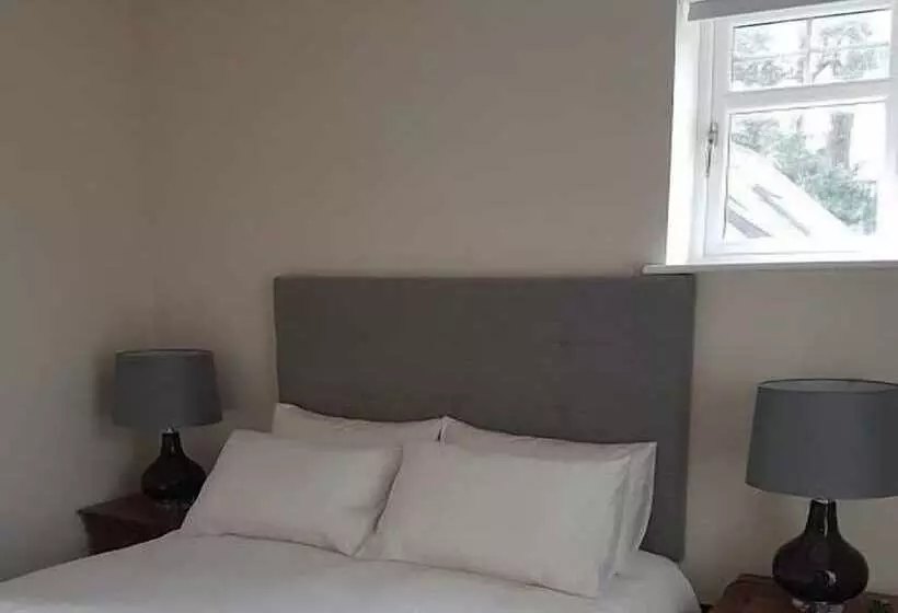 Station House Lanark Bed And Breakfast