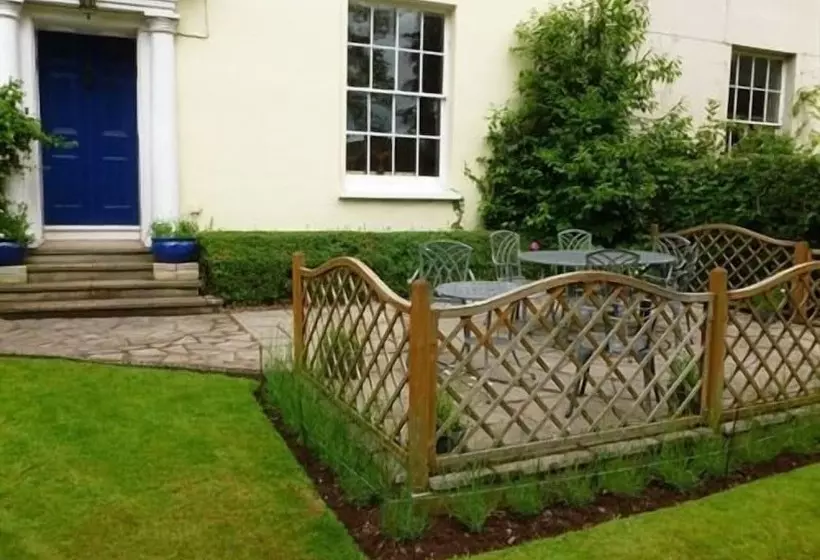 Bed and Breakfast Taw Vale