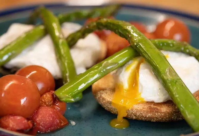 Brecks Cottage Bed And Breakfast