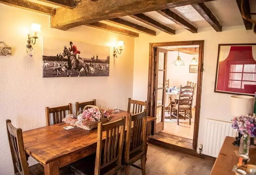 Brecks Cottage Bed And Breakfast