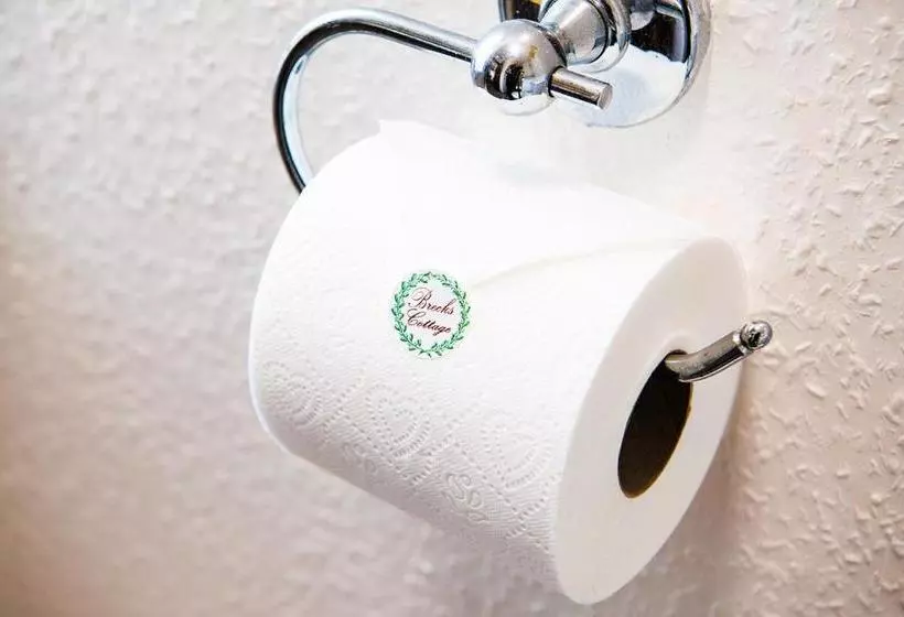 Brecks Cottage Bed And Breakfast