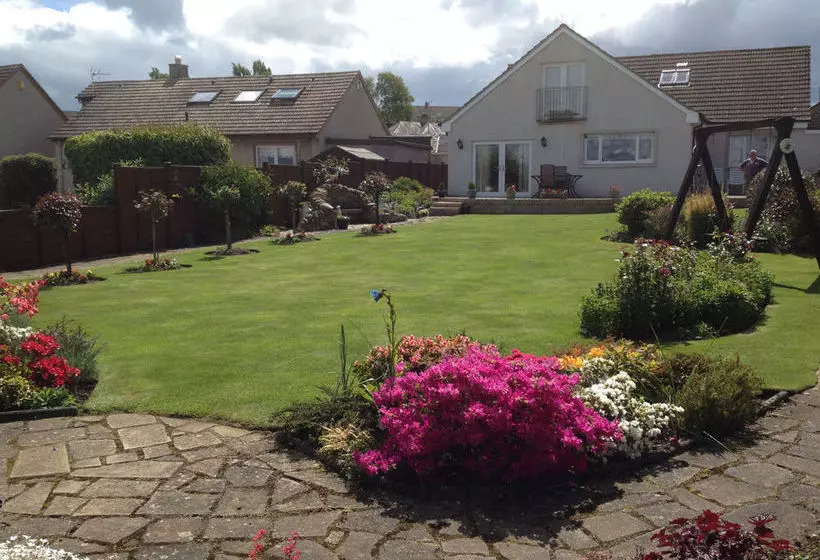 Coppertree Bed And Breakfast