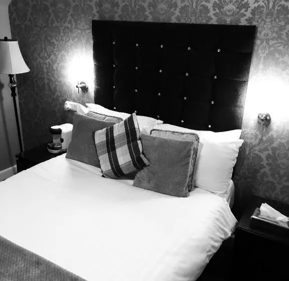 هتل The Blackhorse Accommodation