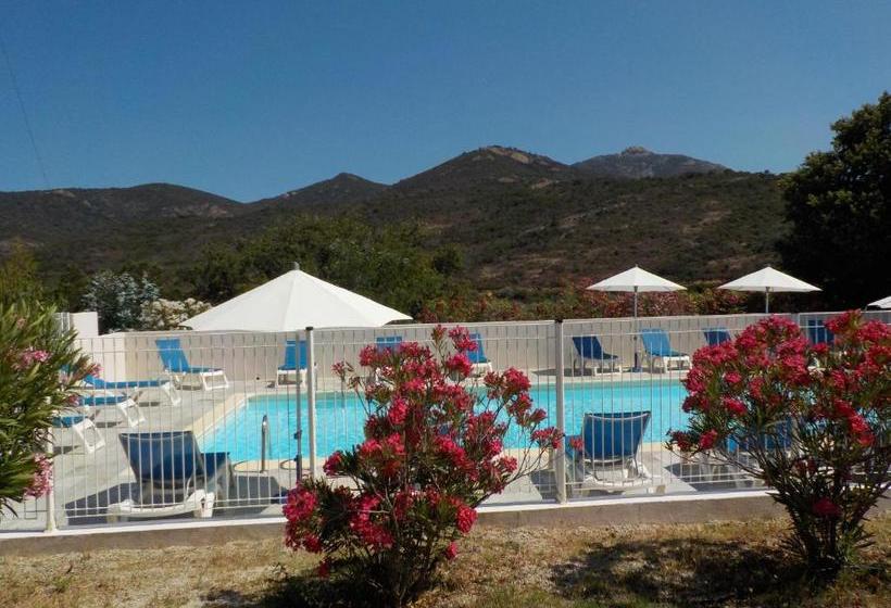 هتل Cinque Arcate