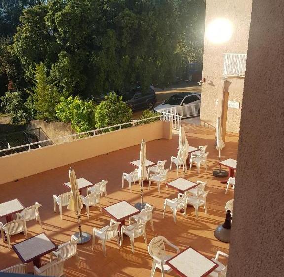 هتل Cinque Arcate