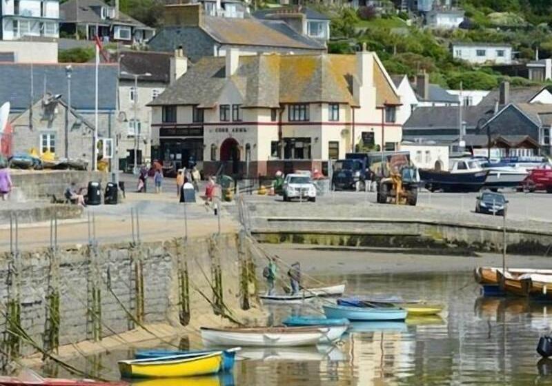 Отель Cobb Arms