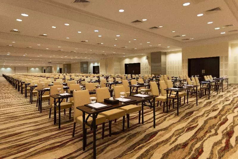 Crowne Plaza Riyadh   Rdc Hotel & Convention, An Ihg