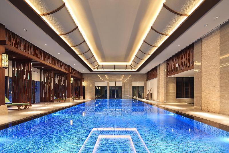 호텔 Crowne Plaza Resort Xishuangbanna Parkview By Ihg